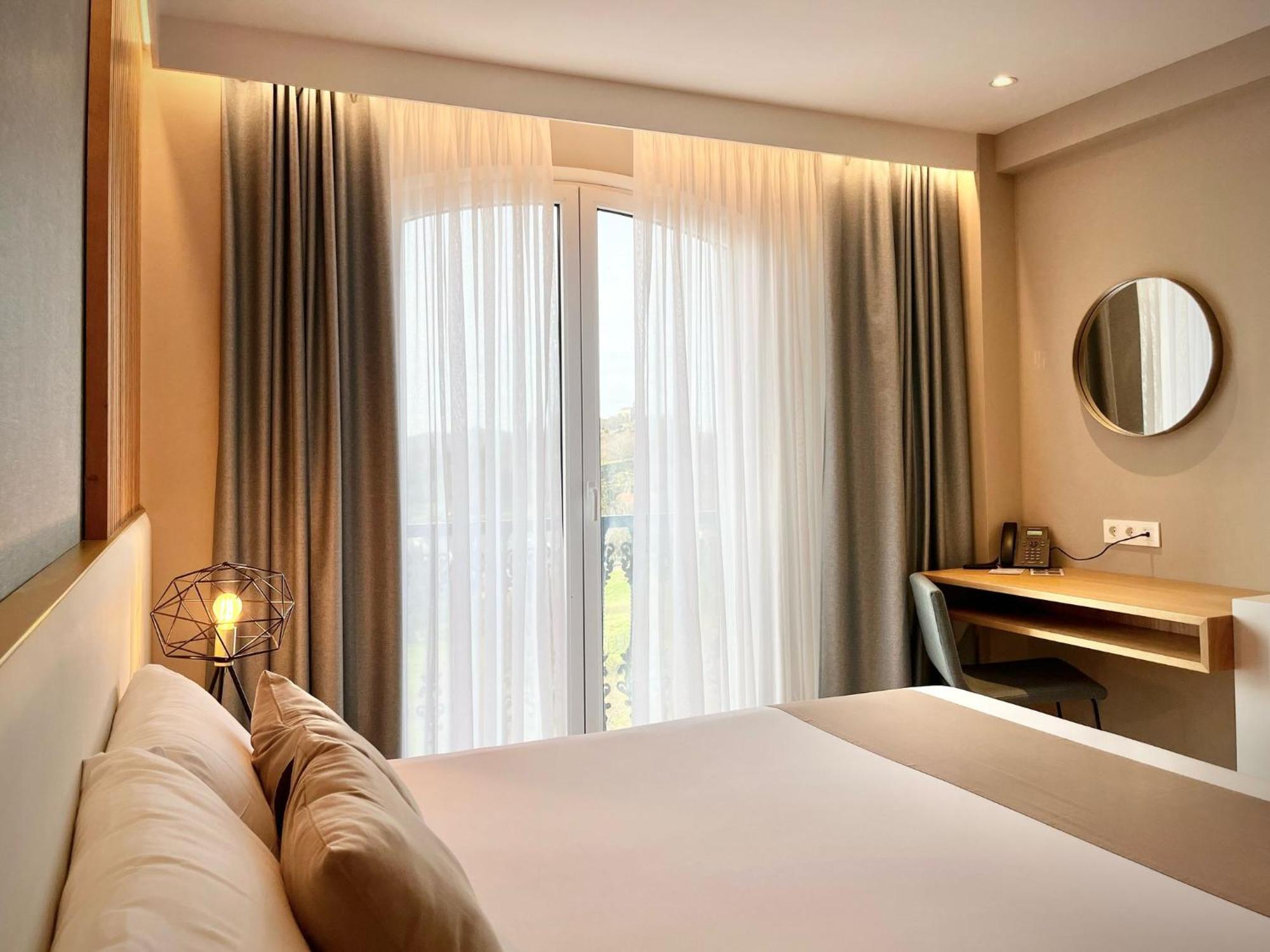 Hotel Candor سان سالفادور المظهر الخارجي الصورة